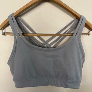 Athleta fully focused sports bra